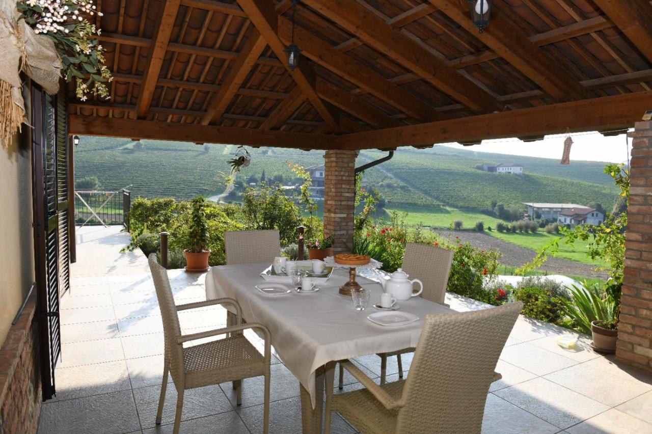 Edmo Séjour à la ferme Castiglione Tinella